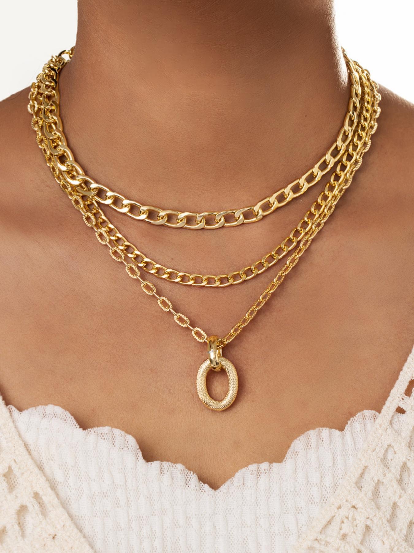 Multi-Layered Hip Hop Necklace for Women, Geometric Oval Pendant with Chunky Aluminum Chain, Minimalist Style Gift for Parties, Chunky Chain Choker