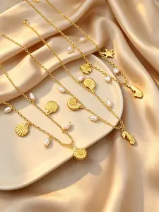 French Vintage Luxury Allergy-Free Stainless Steel Gold-Plated Ocean Creature Necklace, Seashell Seahorse Pendant, Artificial Pearl, Gift Accessory