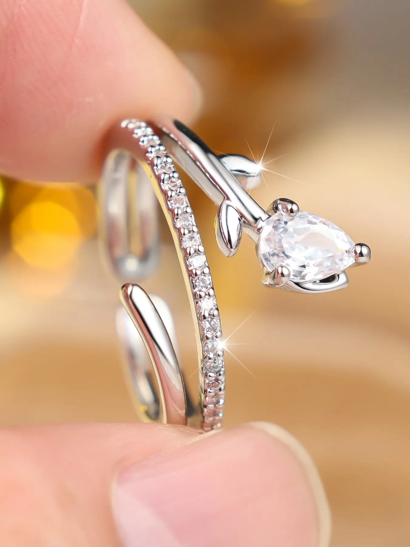 Adorable Tulip Synthetic Water Drop Zircon Open Ring, Perfect for Engagement, Wedding, Anniversary, Graduation, Daily Wear, Enhances Personal Style