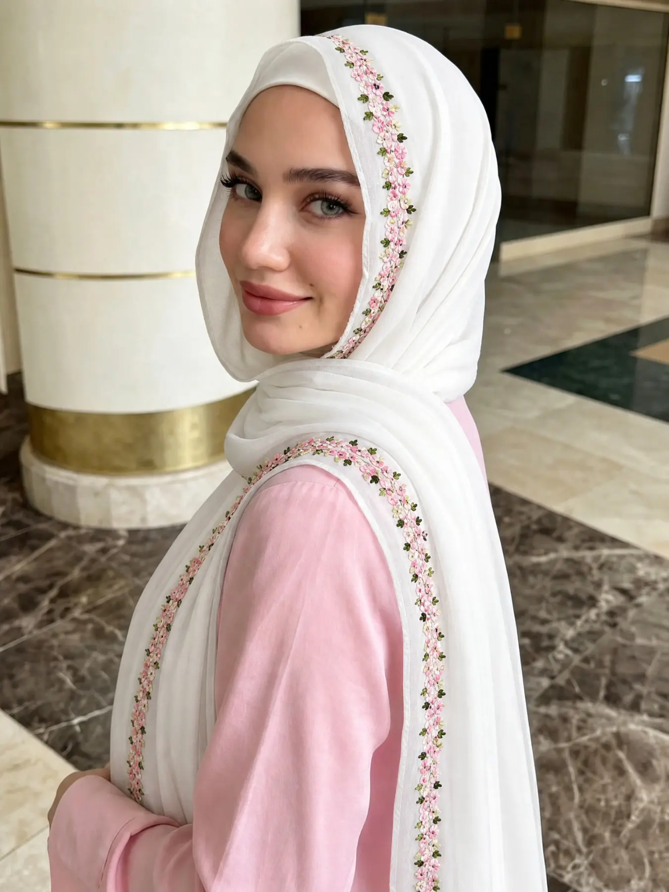 Women's Floral Eyelet Embroidered Headscarf, Versatile Long Scarf for Daily Use, Muslim Prayer Wrap, Wedding Veil, Casual Style