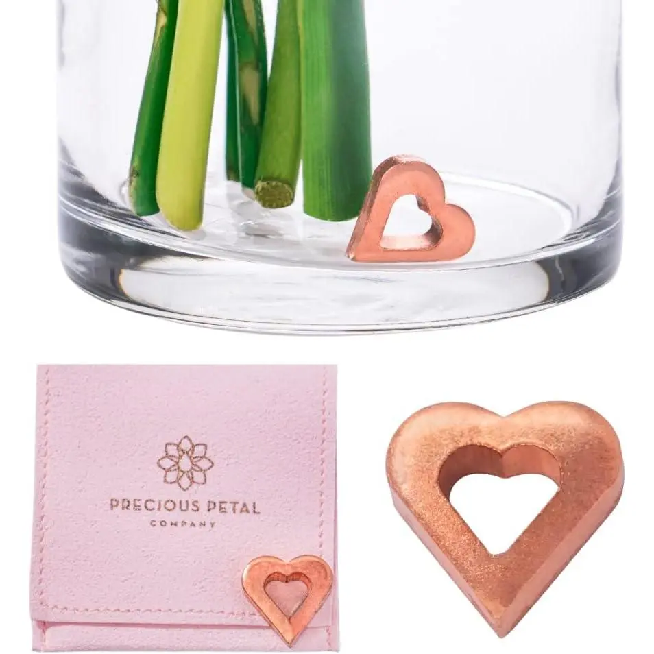 Flower Food Alternative for Fresh Cut Flowers. Copper Charm Keeps Flower Water Clean and Clear. Just Place it in the Vase, Reusable (1)