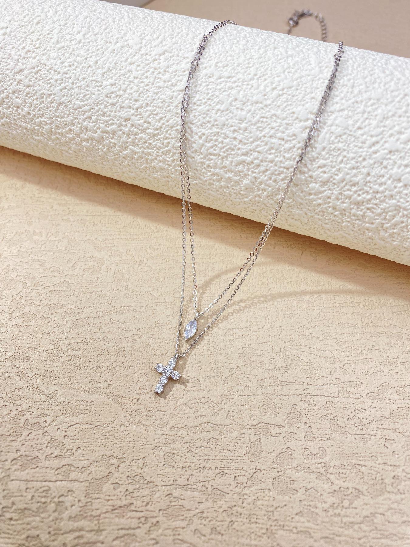 925 Sterling Silver Fashion Cross Pendant Necklace, Double Layered Artificial Zircon Decor Pendant Necklace, Trendy All-match & Exquisite Jewelry for Gift