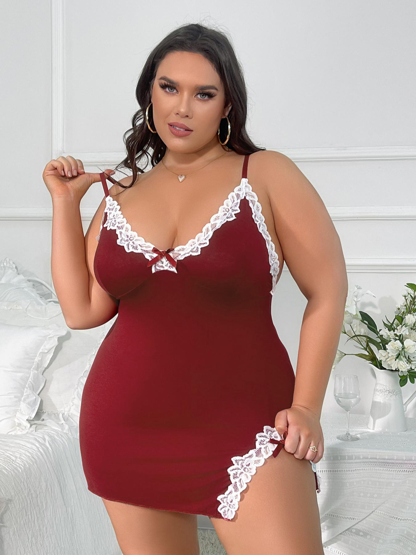 Plus Size Bow Decor Contrast Floral Lace Split Hem Cami Nightdress, Elegant Casual V Neck Sleeveless Nightgown for Summer, Women's Sleepwear for Home Wear