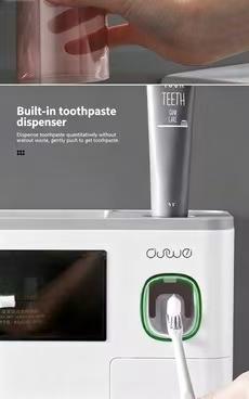 Toothbrush holder, toothbrushing cup, gargle cup, wall - mounted, no - drilling required for the bathroom, semi - transparent toothbrush set storage box set