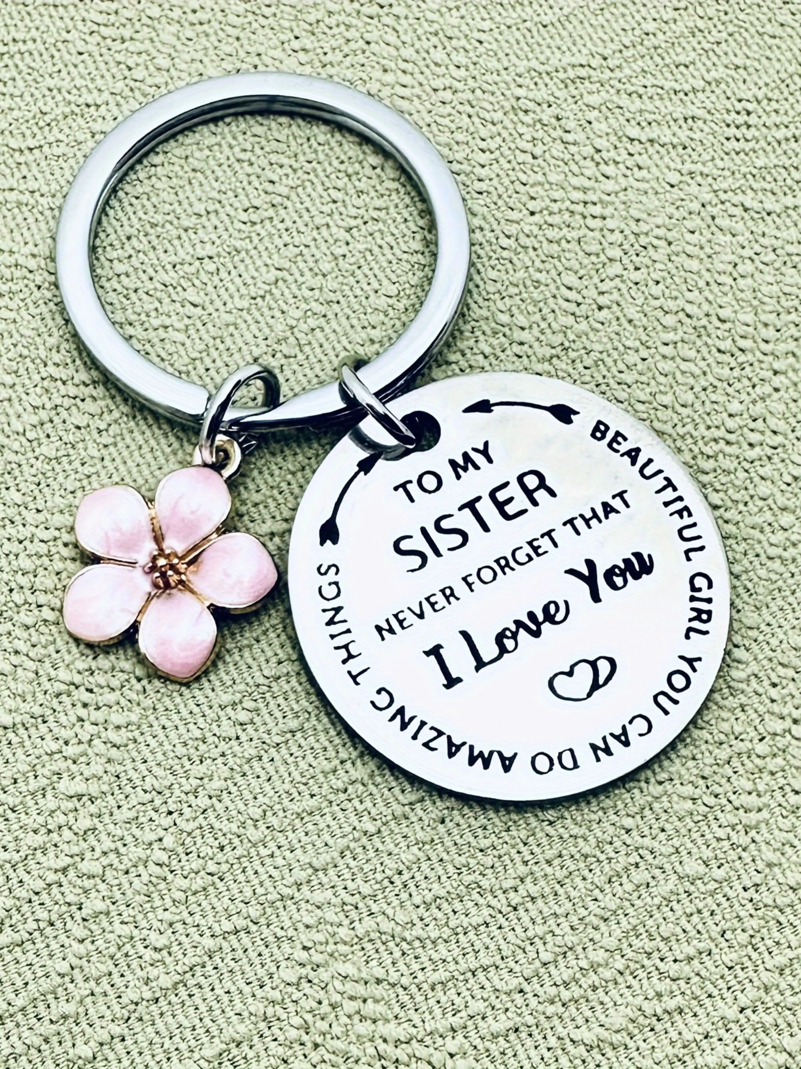 1Pc，Sibling Keychain Accessory Gift for Sister, Forever Remember I Love You, Birthday Christmas Present, Soul Sibling Keepsake, Unique Sisters Jewelry