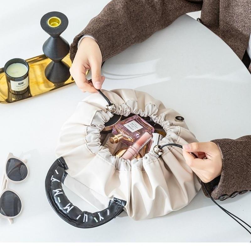 Portable Chic Foldable Makeup Organizer - Water-Resistant with Handle | Multiple Pockets for Skincare & Cosmetics | Travel/Everyday Must-Have