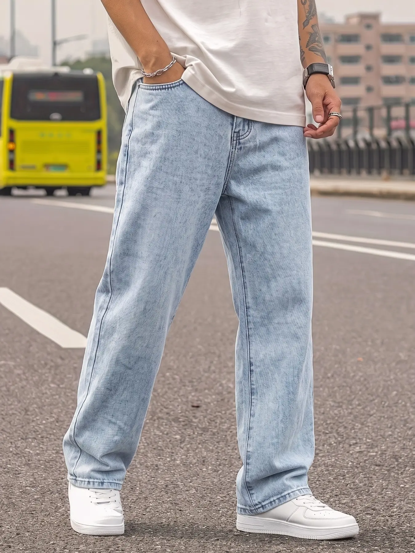 Men's New Streetwear Casual Plain Loose-Fit Straight Leg Jeans, All Seasons, Button Fly, Natural Waist, Ideal for Daily Commute, Pants
