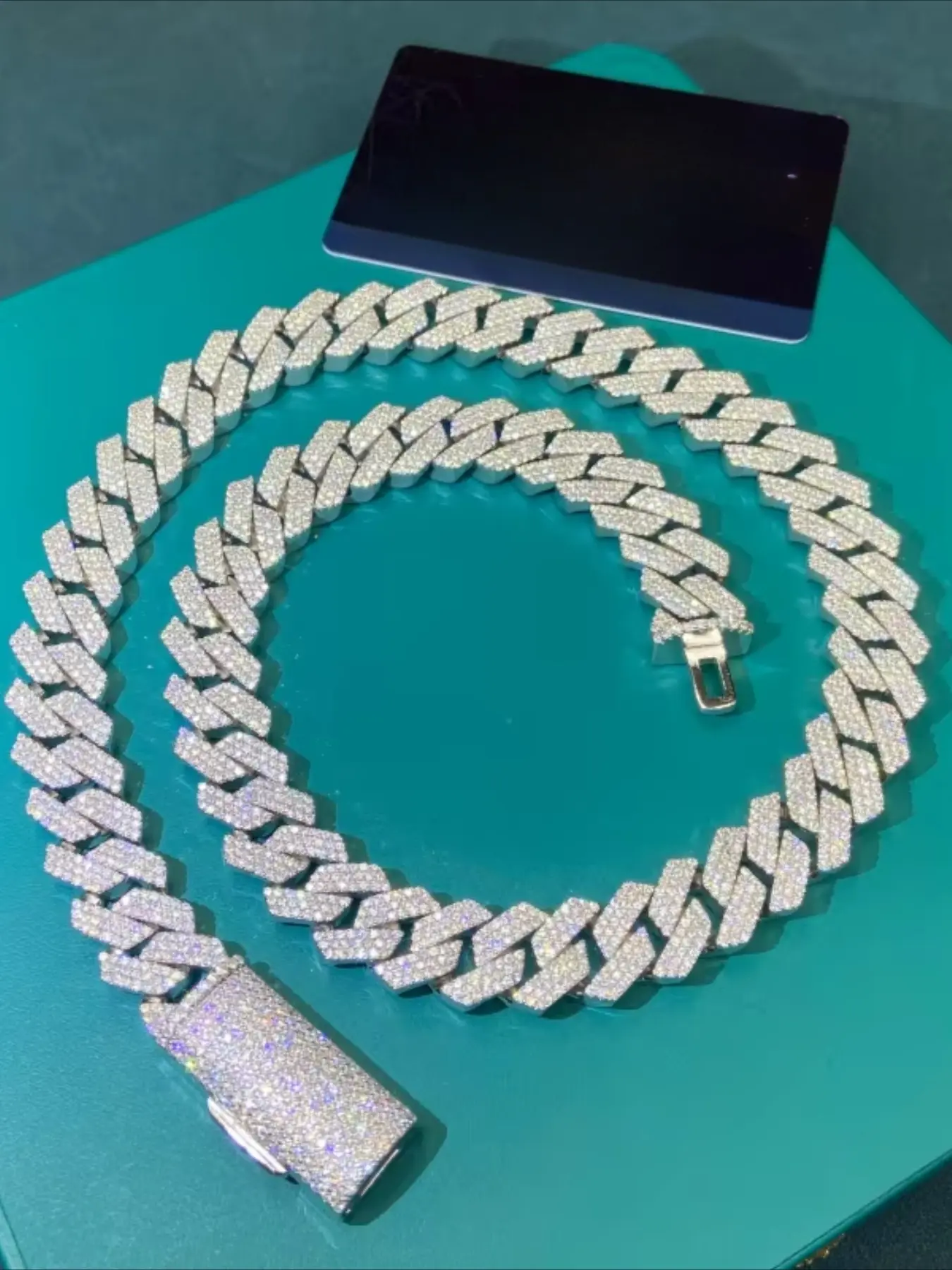 VVS Cuban Chain Men's Rapper Hip Hop Miami 3 Row 20mm, Heavy Duty Glamour Cuban Chain Chilled Luxury Cuban Chain, Glamour Hip Hop Style Ice Diamond, Party Date Wear