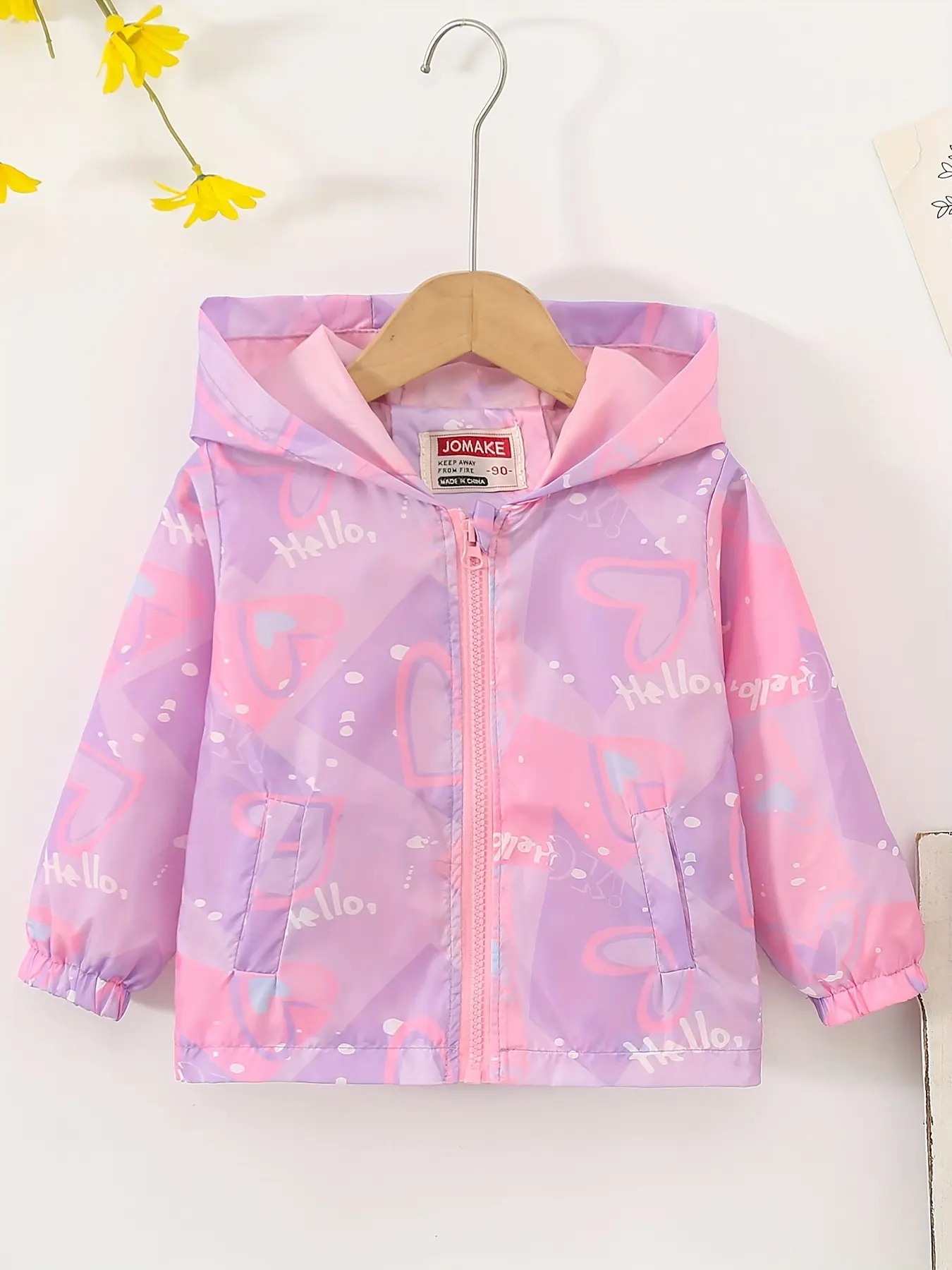 Girls' Polyester Random Print Sweetheart Paradise Hooded Coat - Kindergarten Must-Have Outerwear with Anti-Pinch Smooth Zipper, Wind-Resistant Hood, Hidden Side Snack Storage Pockets