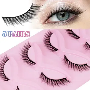 MAANGE 5 Pairs Long Fluttering Fox Eye Mink Lashes 3D Layer Gradient D Curl Curly False Eyelashes Wispy Light Volume Thin Flexible Band Strip Lashes for Daily Makeup