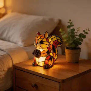Cute Squirrel Shape LED Night Light, Soft Warm Glow, USB Portable Plug Design, Ideal for Bedroom, Home Use, Adorable Decorative Ornament