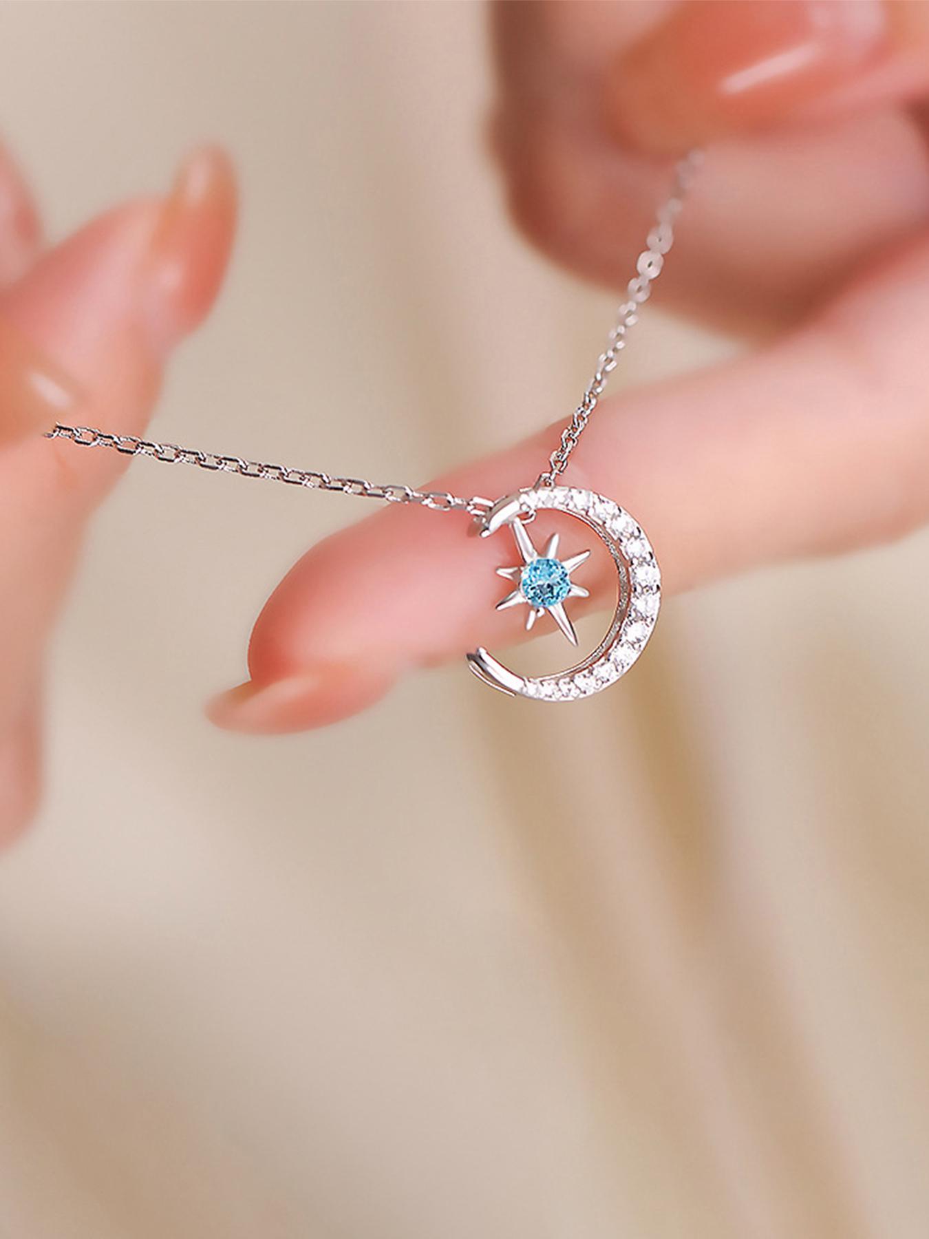 925 Sterling Silver Women's Star & Moon Design Pendant Necklace, Exquisite Trendy Pendant Necklace, Chic Jewelry As Gift for Girlfriend, High End Necklace