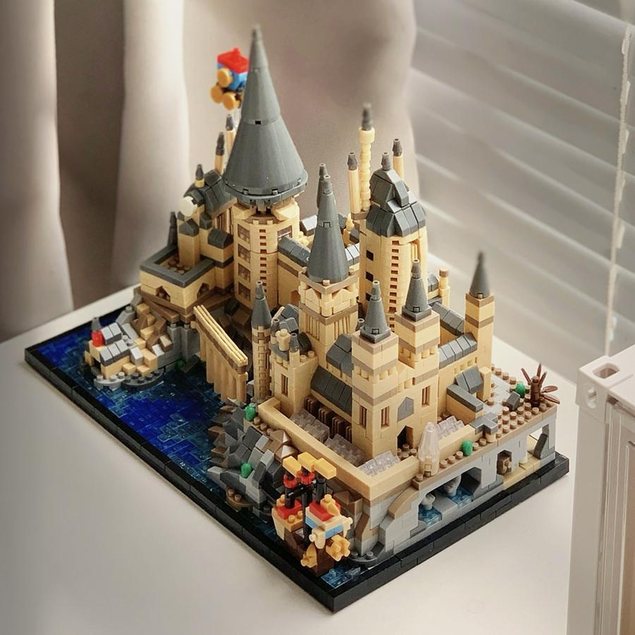 Hogwarts Castle Building Blocks, Creative Micro Building Blocks, DIY Educational Assembly Bricks Toy for Teenager & Adult, Model Set
