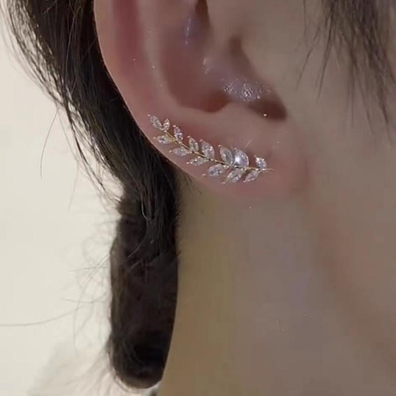 Shiny Full Diamond Leaf Earrings, Exquisite Zircon Light Luxury Wheat Ear Earrings, DDES0146 Fashionable and Elegant, Unique Design, High-end Sense Jewelry, 14K Gold-Plated