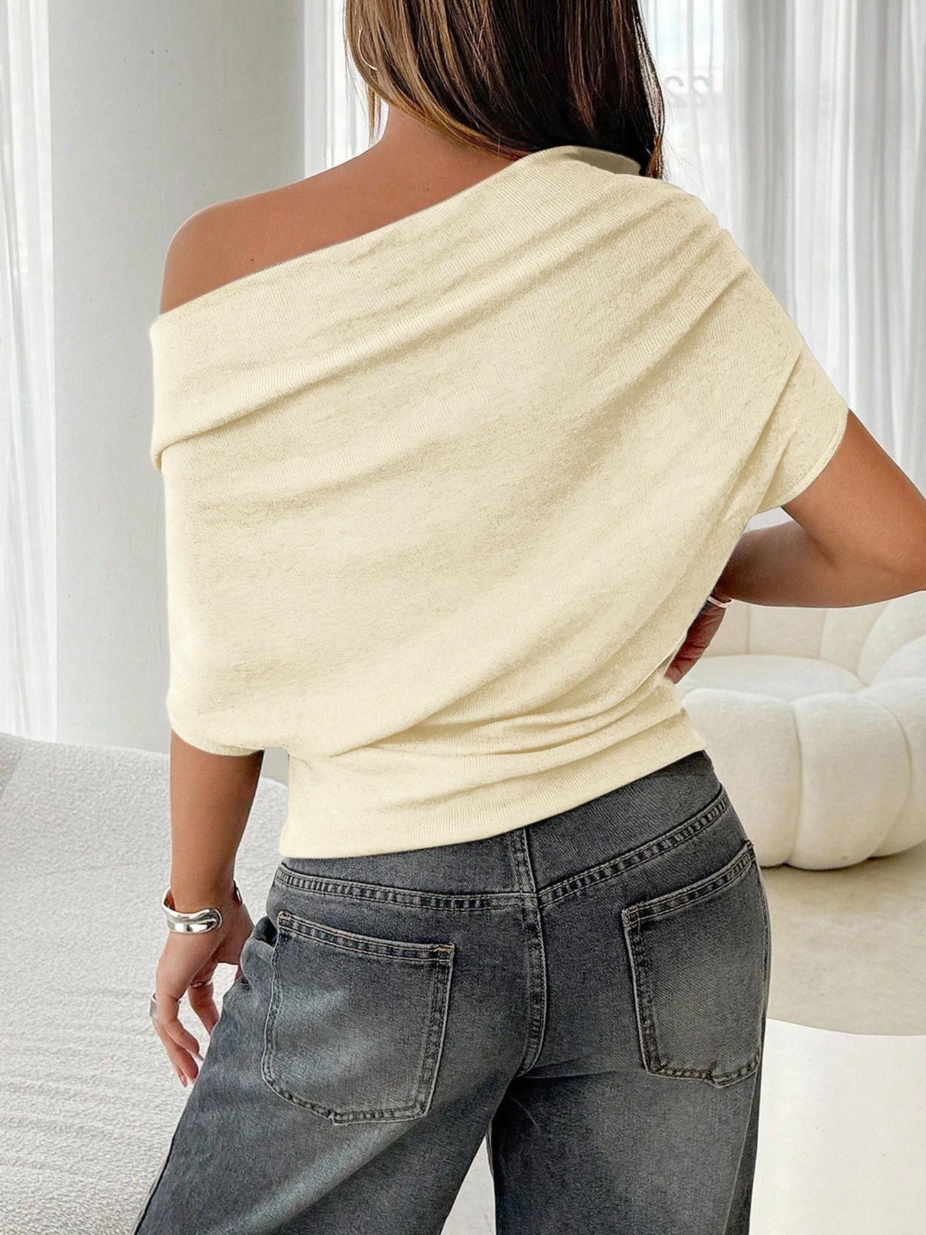 2026 Summer New Women's T-shirt, Sexy Hot Girl Off-the-Shoulder Slim Fit Batwing Sleeve Top