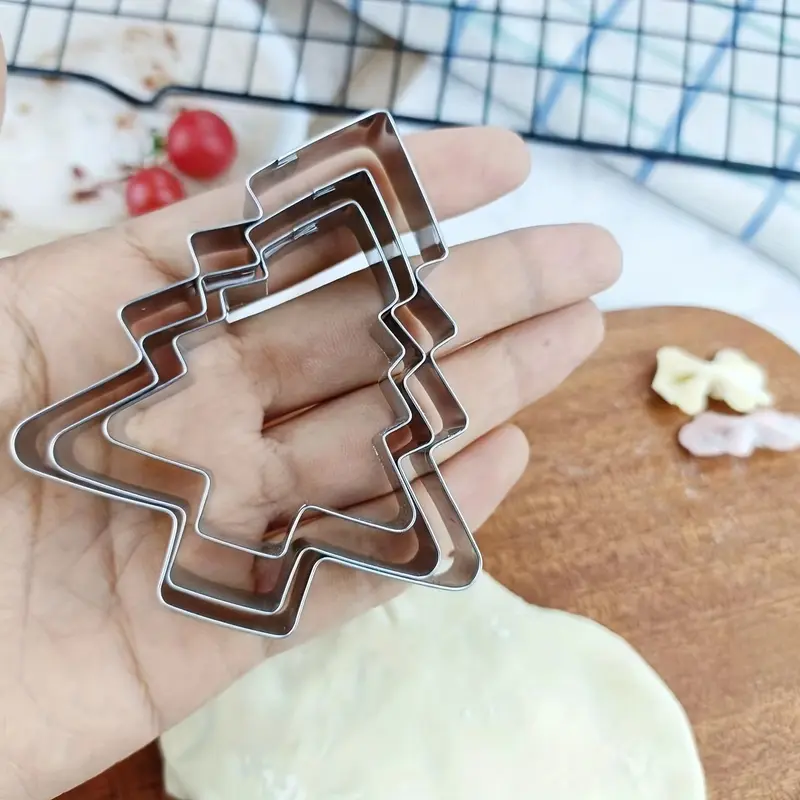 3pcs cookie cutter, Christmas tree cookie cutter sandwich candy chocolate mold pastry biscuit fudge cutter Christmas day DIY kitchen baking tools