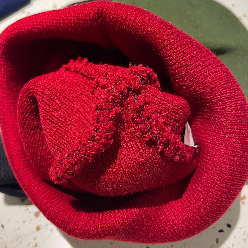 Korean Style Easy Embroidered Mountain Hat for Men And Women, Perfect for Outdoor Activities, Featuring a Joker Design for Ear Warmth in Cold Weather