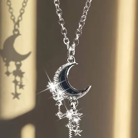 Gothic Style Zircon Moon Pendant Necklace, Pendants Necklaces, Elegant Star Fringe Choker, Fashionable Jewelry Accessory, Perfect for Daily & Party Wear, Ideal Gift