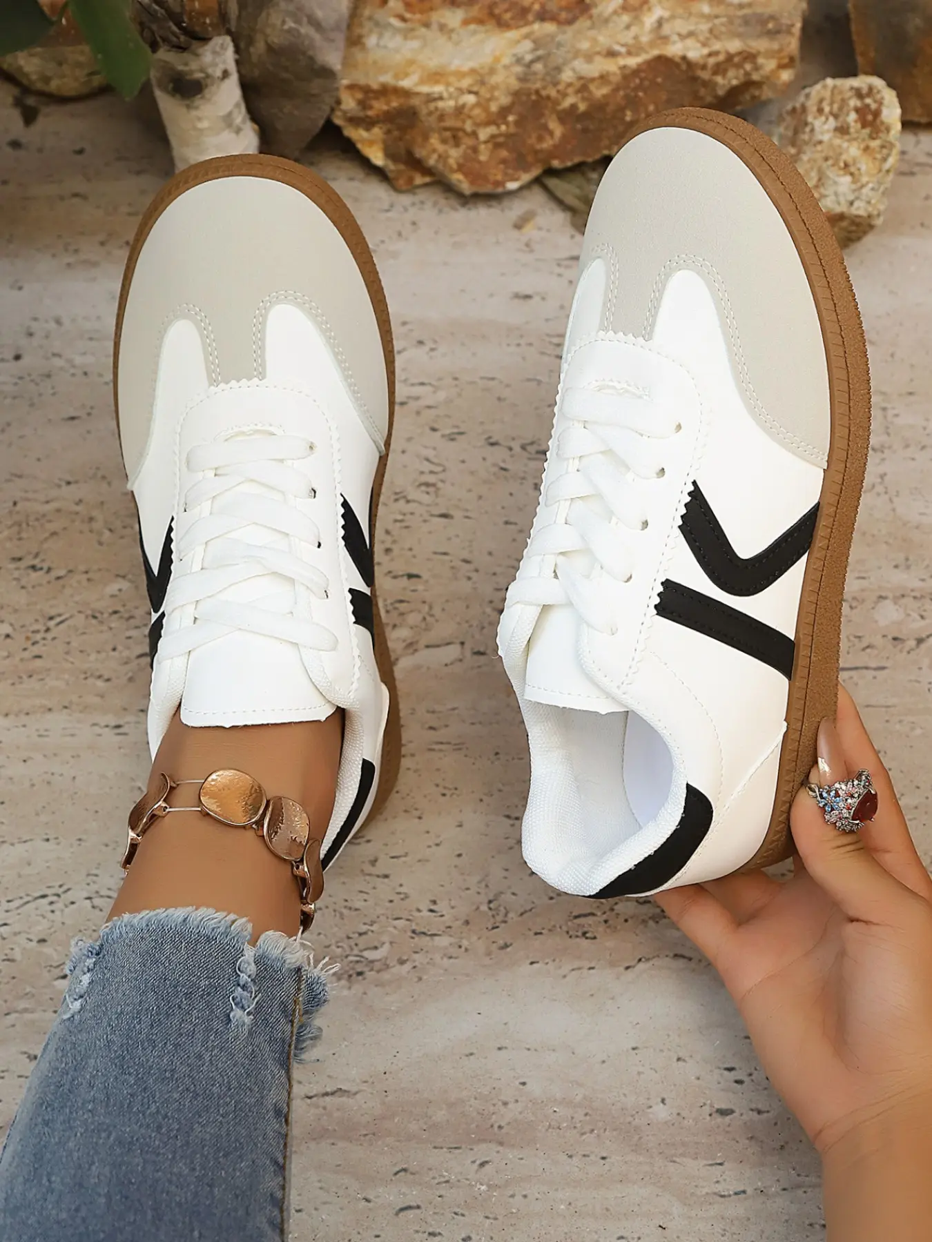 Meadow Color Block Training Shoes for Women, Retro Rubber Sole Casual Board Shoes, Soft Bottom Versatile Commute Agony Shoes