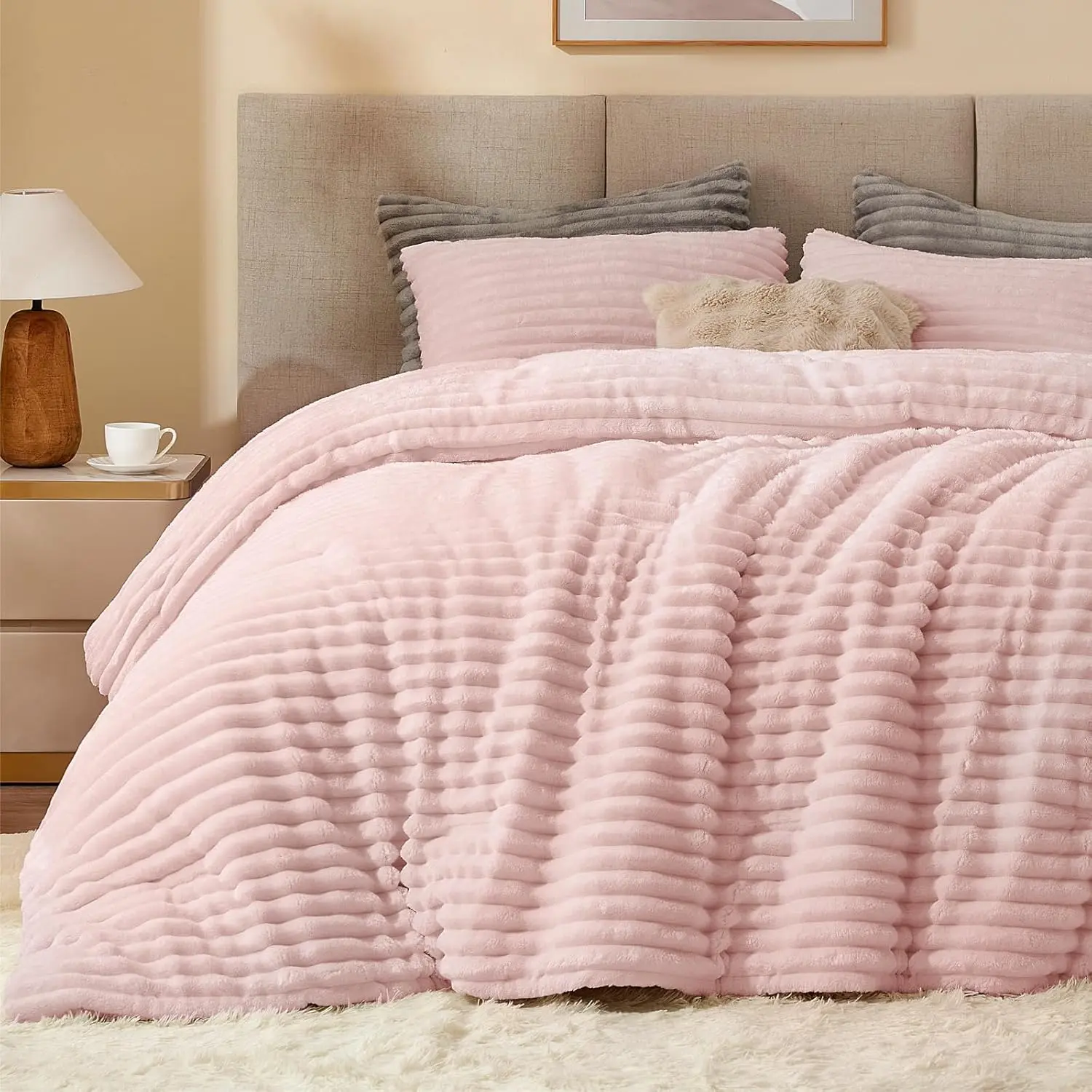 Fleece Queen Comforter Set -Soft & Warm Pink Bedding, Luxury Fuzzy Bed Set for All Season with 2 Pillow
