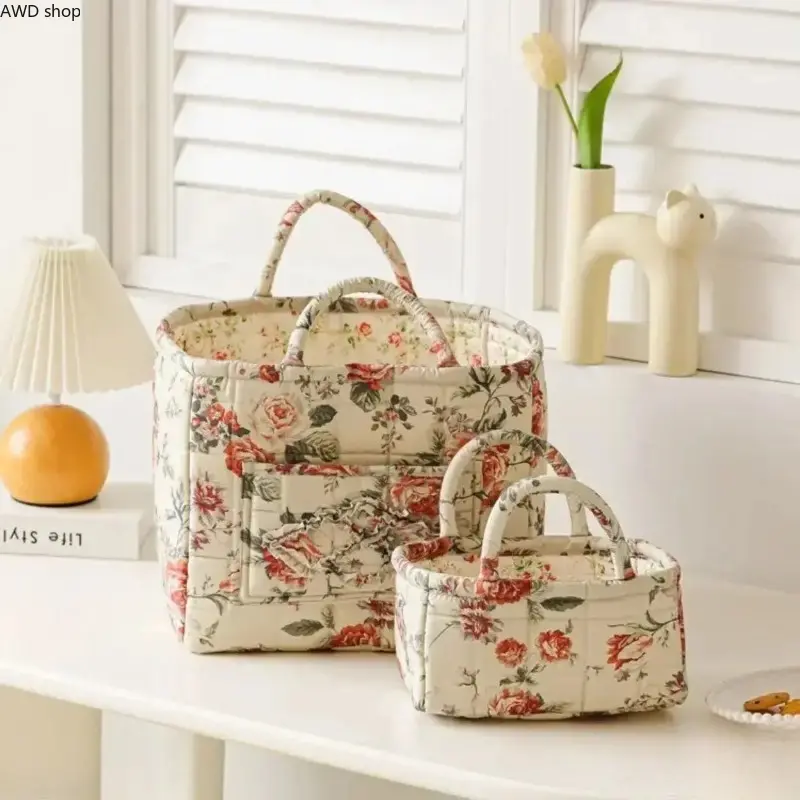 Trending Women Vintage Floral Quilted Tote Bag, Padded Grid Stitch Soft Fabric Handbag with Outer Pocket, Washable Portable Organizer, Cottagecore Aesthetic Carryall for Daily Errands, Grocery Shopping & Back to School, Lovely Casual Gift
