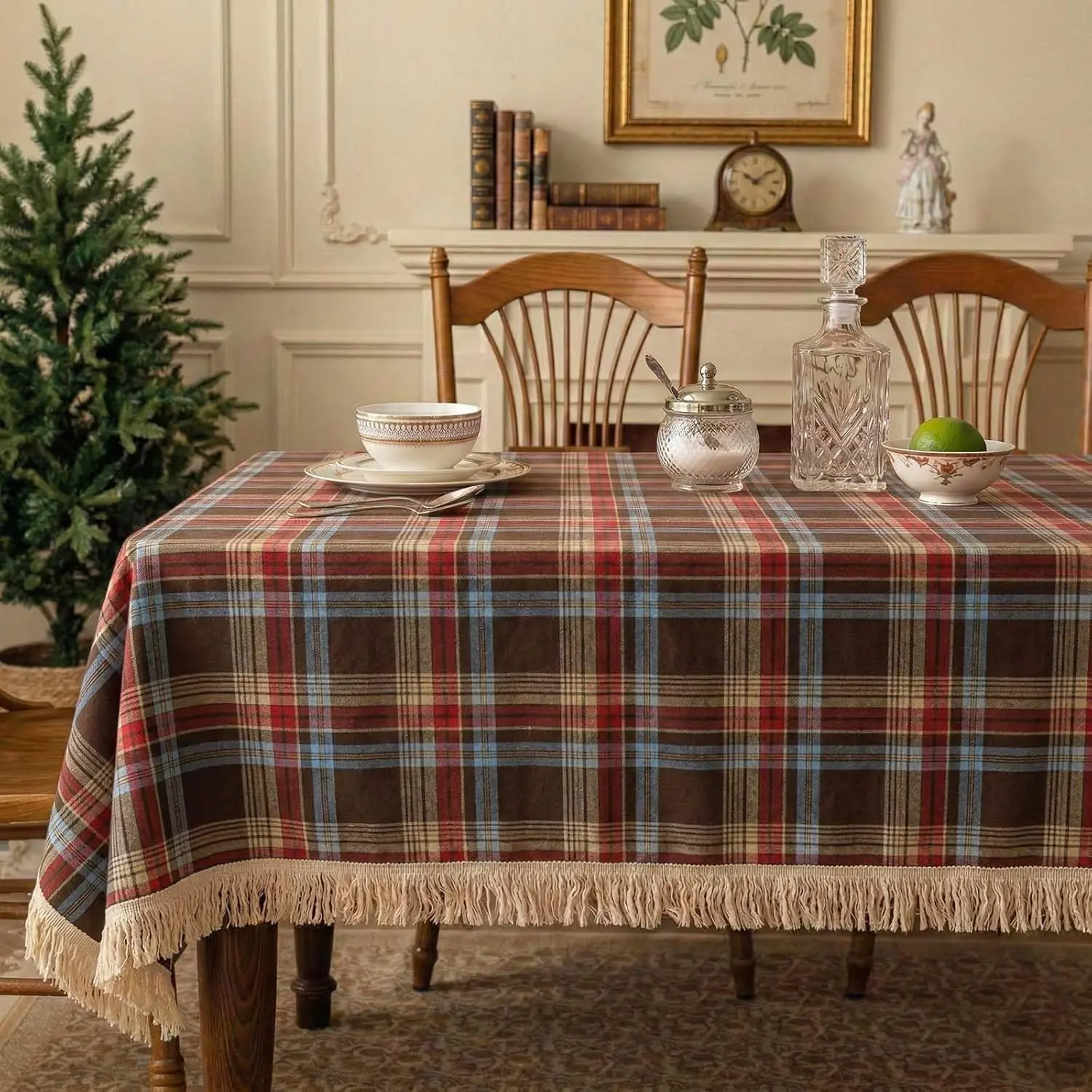 Q&J FABRIC CO.Plaid Tassel 60x84 Inch Rectangle Tablecloth Poly Cotton Brown Boho Gingham Table Cloths Washable Tartan Table Cover Wrinkle Free for Dining Room Kitchen Party Picnic Decor