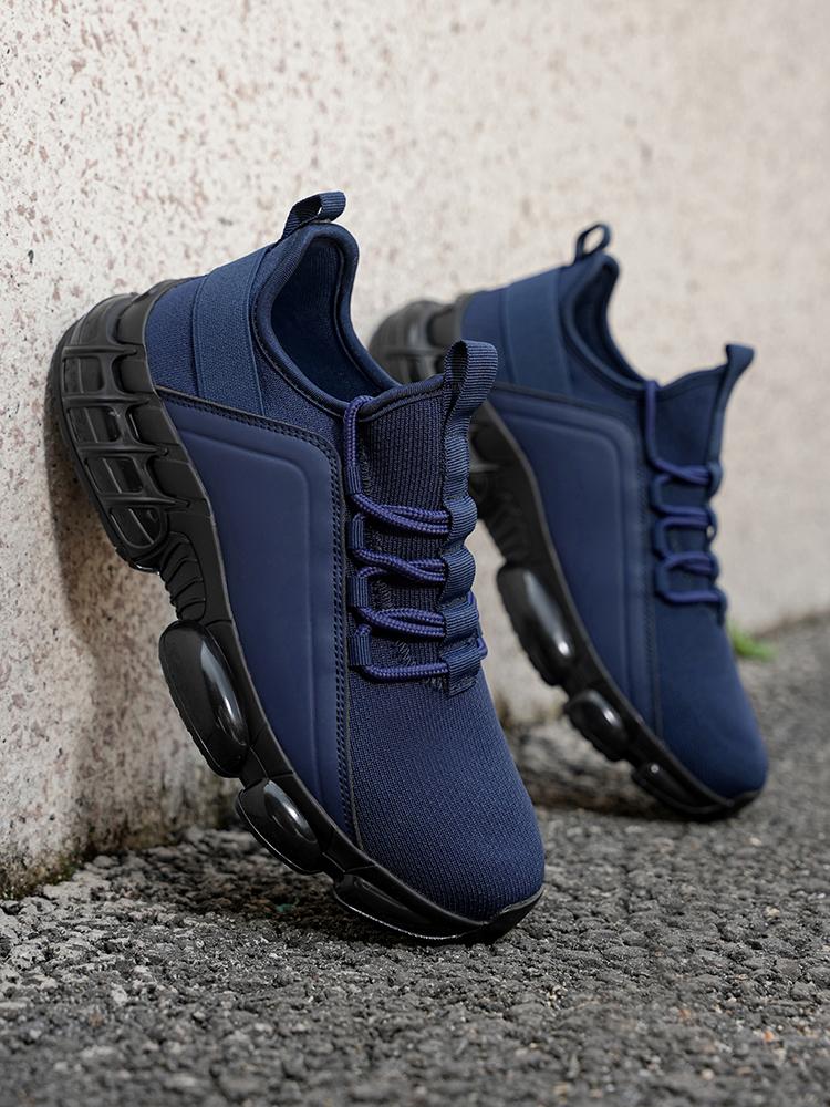 2025 Autumn Winter Men's New Breathable Sports & Leisure Shoes Lightweight Running Sneakers Thick Soled Skateboarding Black Driving Trainers woman men wide fit Breathable Men's Running Shoes