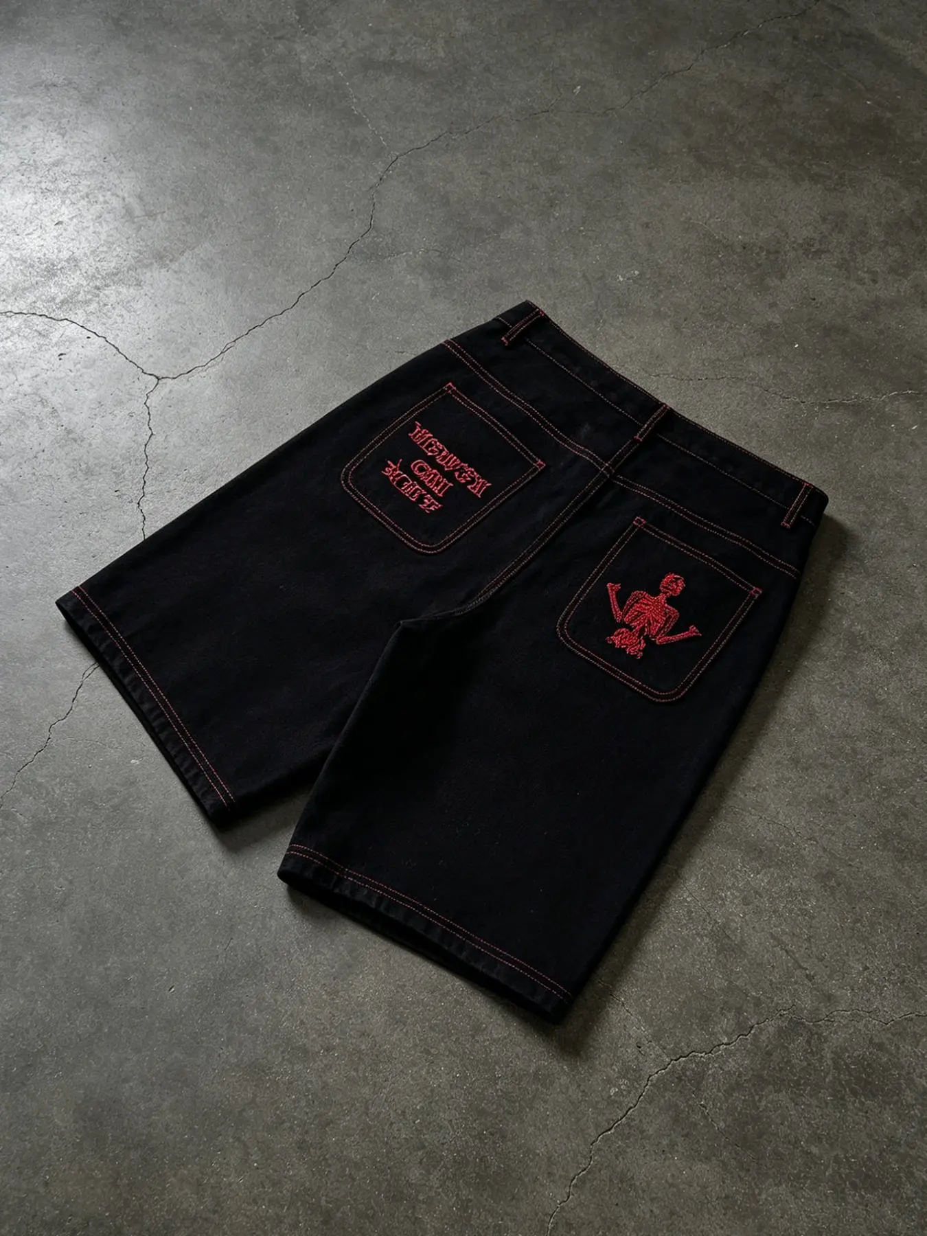 Base Stitch Skull Skeleton Embroidered Jeans Shorts, Gothic Backbone Letter Embroidery Wide Leg Mid-Length Pants, American High Street Hip Hop Skate Loose Fit Oversized Five-Quarter Pants