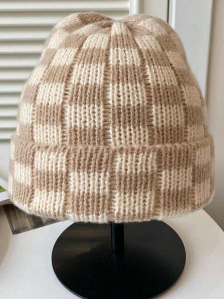 Unisex Fall and Winter Beanie Hat, Casual Fitted Knit Cap with Colorblock Plaid Design, Warm Outdoor Accessory for Christmas Pairing