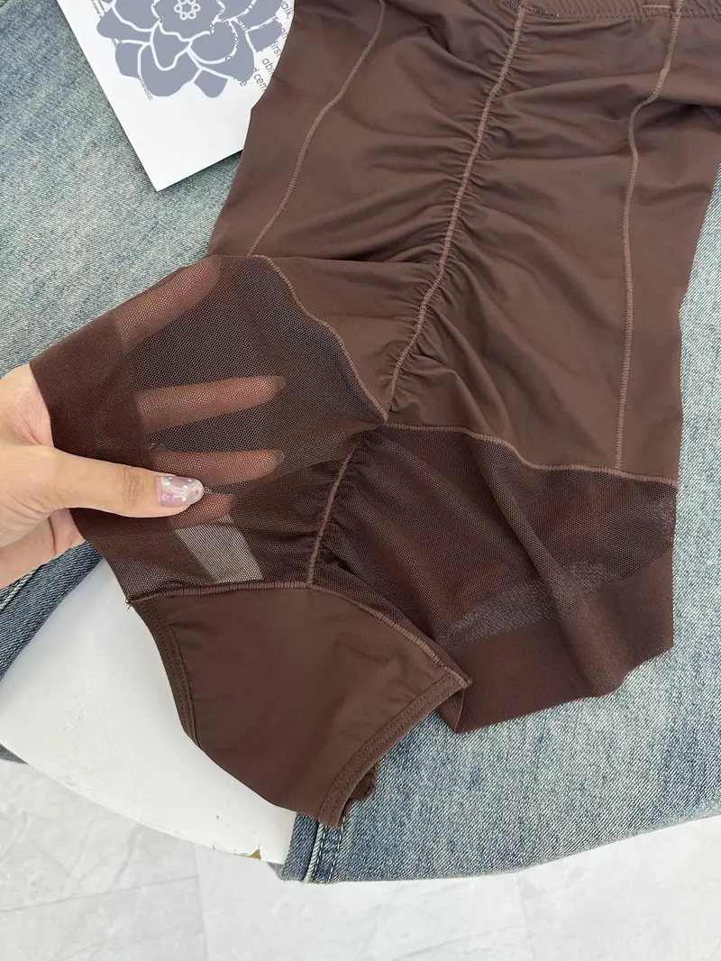 Women's Shapewear Bodysuit with Built-In Bra and Adjustable Straps, Stretchy Tummy-Control Faja Body Shaper, Available in Sizes XS–XXL for Year-Round Wear, Chic Women's Shapewear Bodysuit with Built-In Bra and Adjustable Straps, Stretchy Tummy-Control Faja Body Shaper, Available in Sizes XS–XXL for Year-Round Wear, Chic
