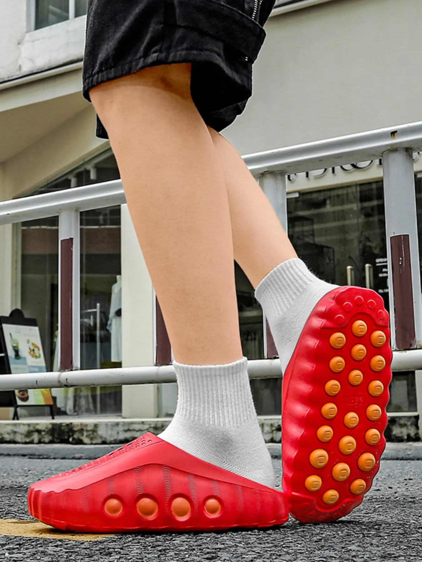 Unisex Massage Slippers, Thick Sole Anti-Slip Quick-Dry Perforated Shower Shoes, Fashionable Eva Cloud Cushioning, Indoor Outdoor Beach Use