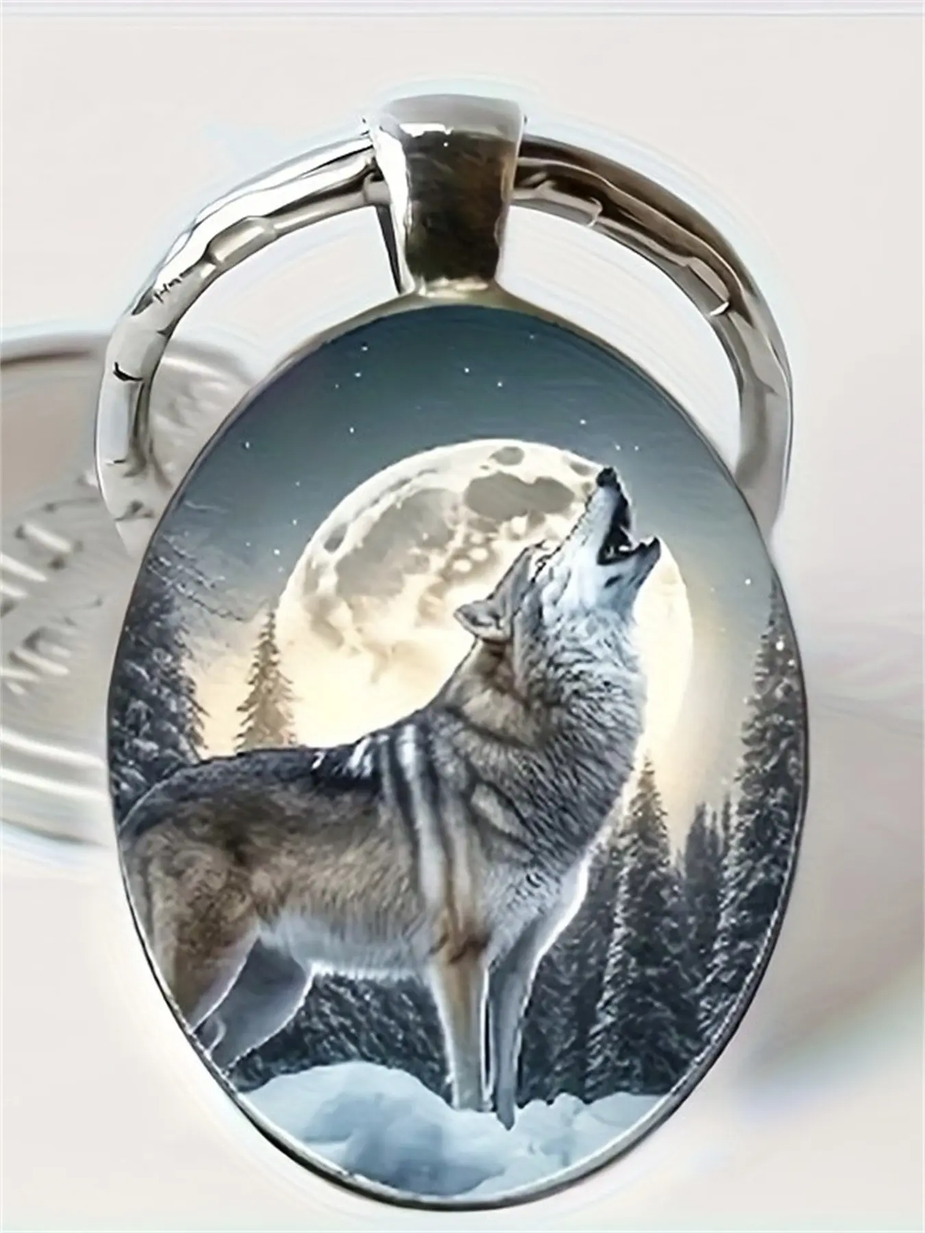 1 PC Fashion DIY Zinc Alloy Keychain, Stylish Keyring, Howling Wolf at the Moon Pattern Oval Glass Key Ring, Unisex, Perfect for Parties, Weddings, Birthdays, Holidays