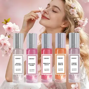 Long Lasting Pheromone Roll-on Perfume for Women, 5 Counts/set Portable and Easy To Use Perfumes for Women, Women's Perfume for Daily Use, Christmas Gift, Floral Sweet Fruity, Floral Fruity Perfume