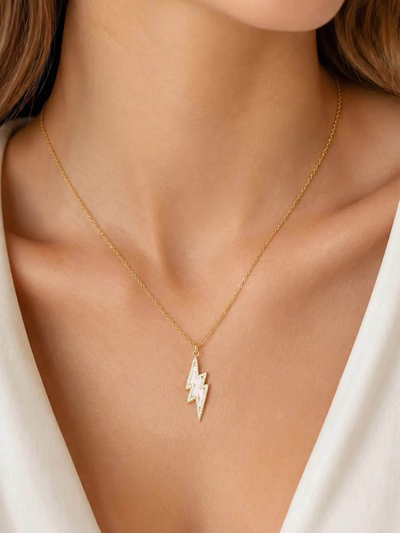 Multi-color Pave Zircon Lightning Pendant Necklace, Fashion Casual Stainless Steel Necklace for Women, Elegant Jewelry Accessory