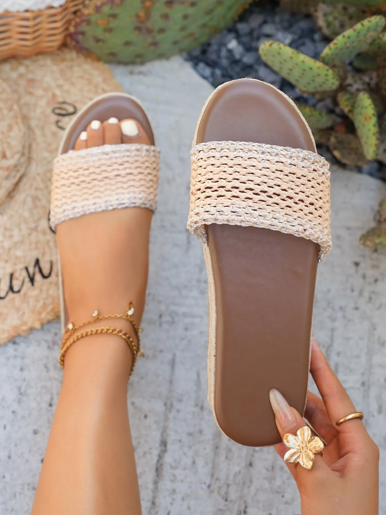 Women's Hollow Knit Espadrille Platform Slides, Summer Beach Flat Slippers, Comfortable and Stylish Footwear for Warm Weather