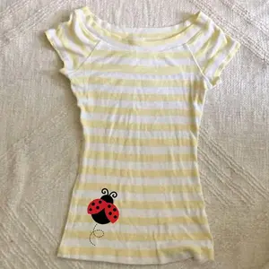 Cute Ladybug Print Striped T Shirt For Women Off Shoulder Slim Fit Casual Summer Streetwear Top