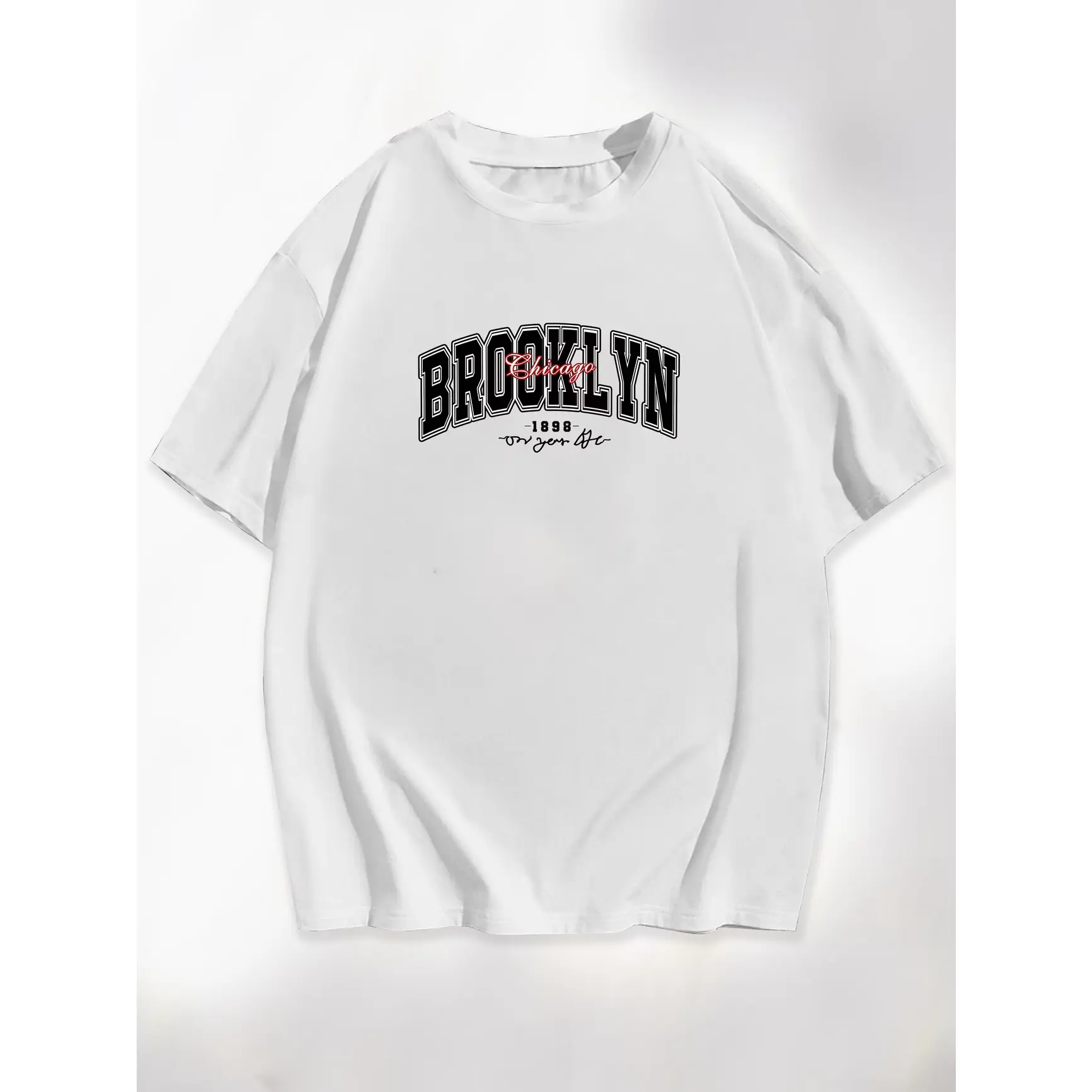 Brooklyn Vintage Varsity Graphic T‑Shirt, Retro College Letter Printed Craft Tee, Comfort Cotton Short Sleeve Top, Fashion Oversized Preppy Casual Outfit for Men Women, Nostalgic Best Gift for Him Her, Ideal Present for Family Friends, Campus & Street Dai