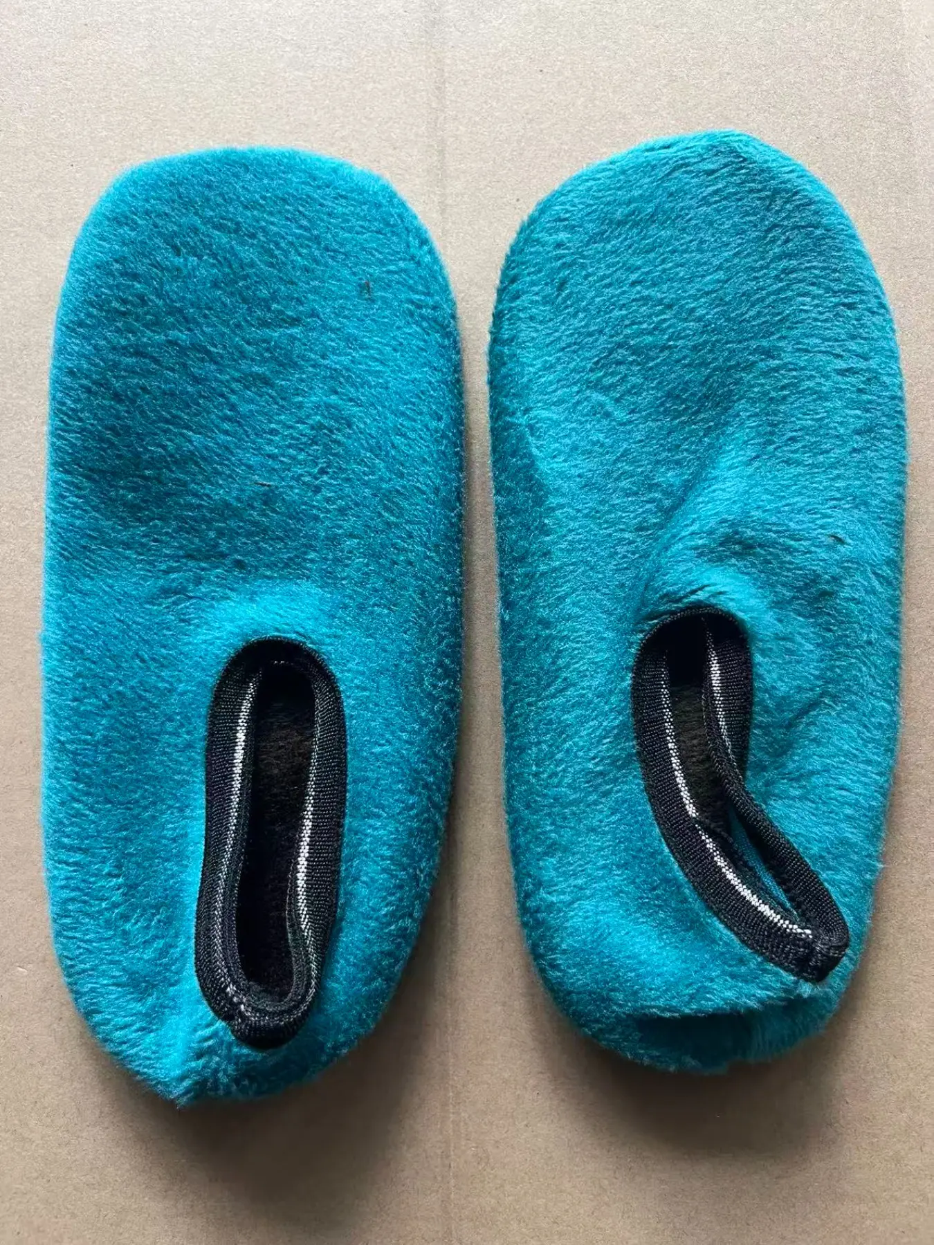 2 Pairs New Fashion Warm Anti-Slip Thick Home Floor Socks for Women, Cozy Slippers, Solid Color Bedroom Shoes, Comfortable Indoor Footwear