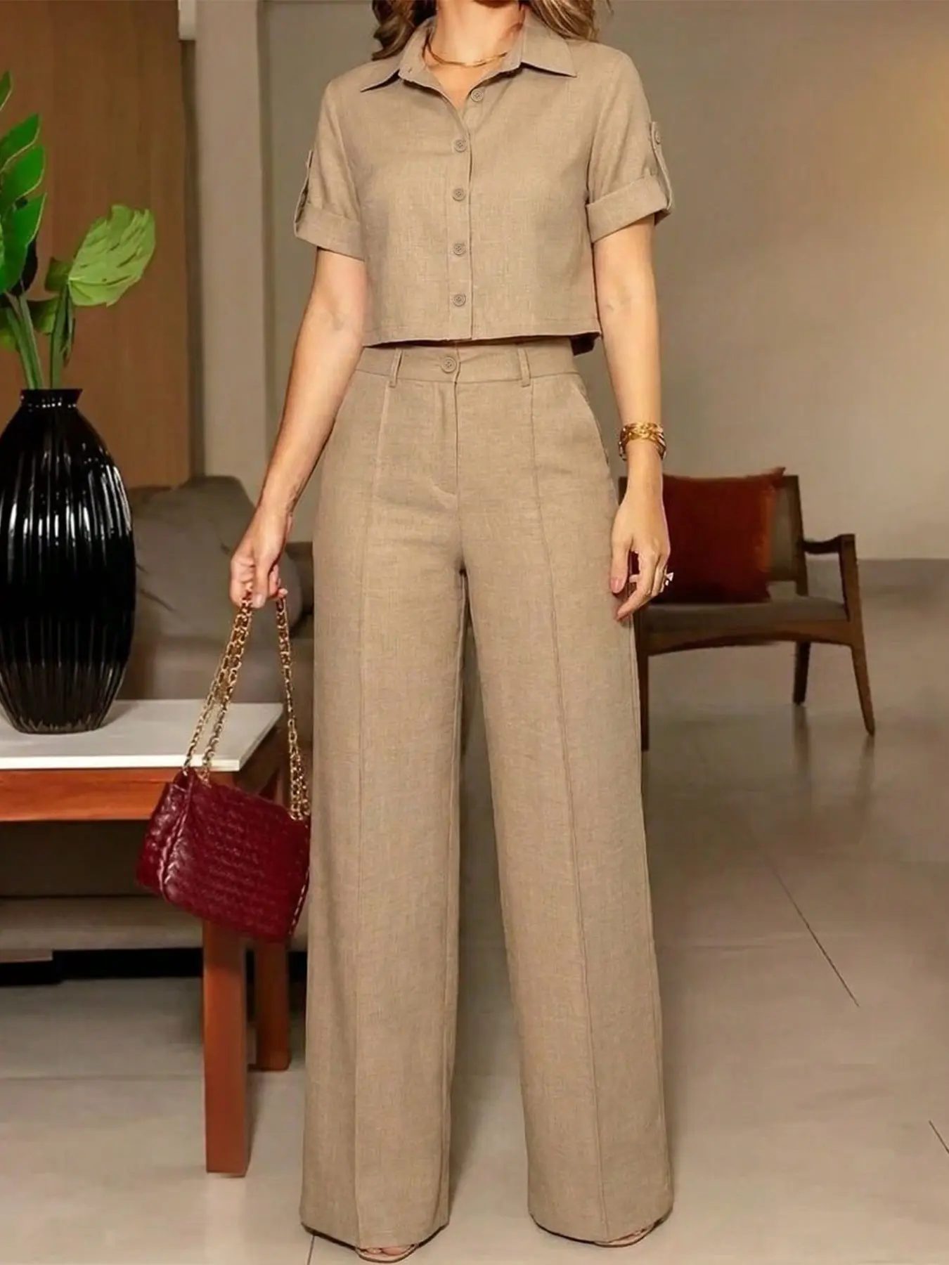 Women's Spring Summer Fashion Elegant Short Sleeve Shirt and Straight Leg Pants 2 Piece Set, Perfect for Daily Commute and Travel Everyday Clothes