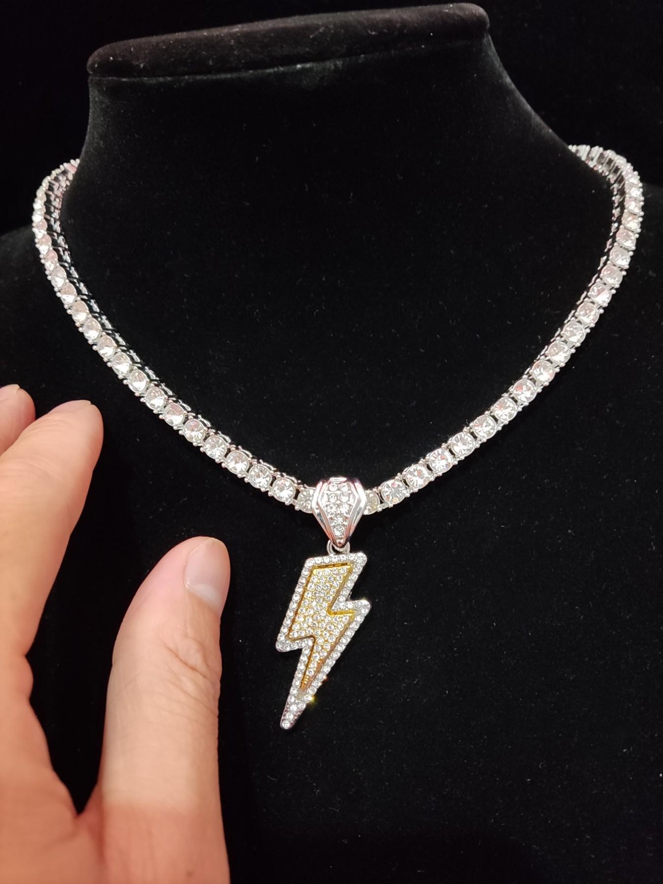 Y2K Trendy Rhinestone Lightning Shaped Pendant Necklace for Men & Women, Hip Hop Street Jewelry As Gift, Fashion Cute Jewelry for Daily Outfit