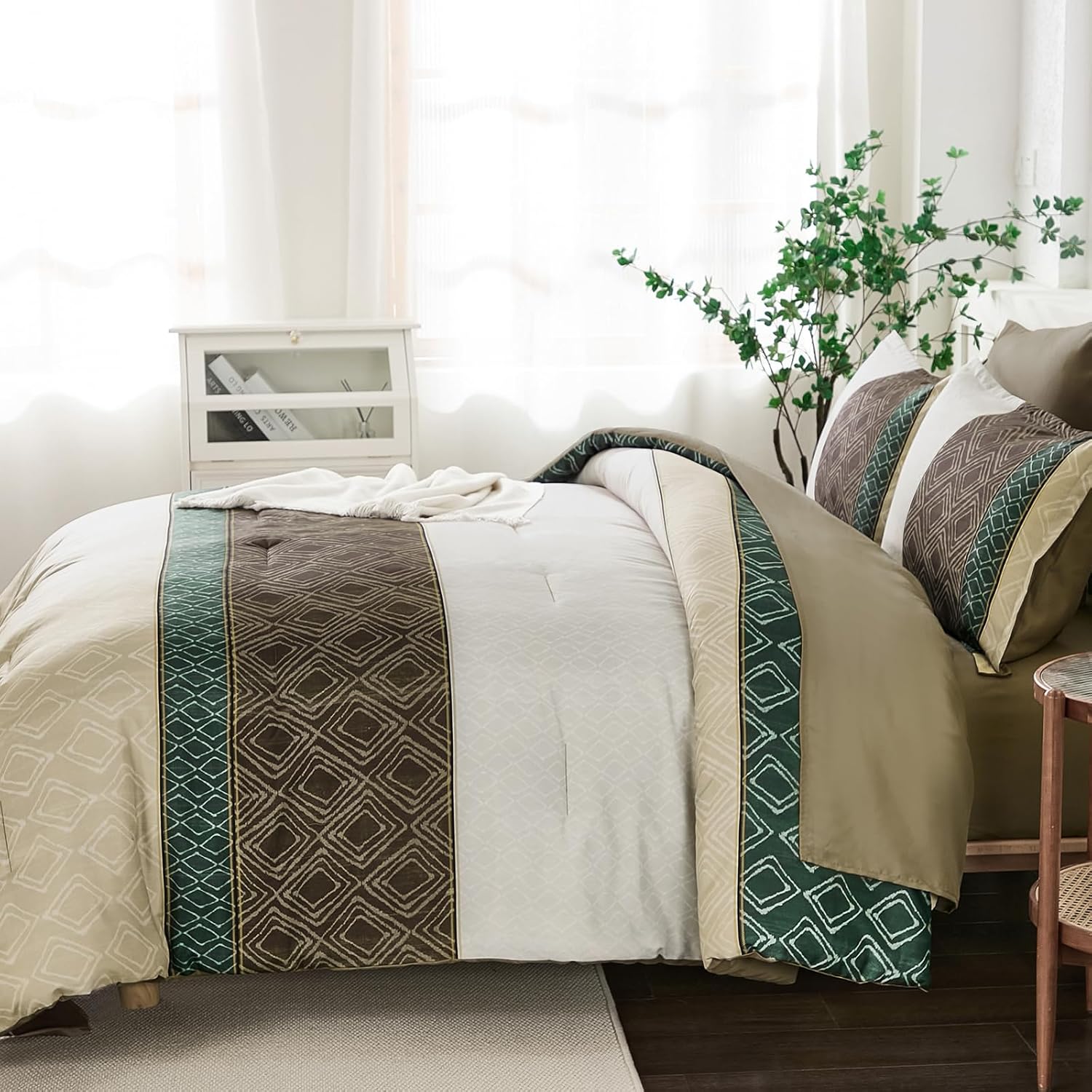 Comforter Set Khaki Boho,7  Bed in a Bag  Size Striped Summer Bedding Sets Comforters with Plaid Light Brown Bed Set with Sheets for Women
