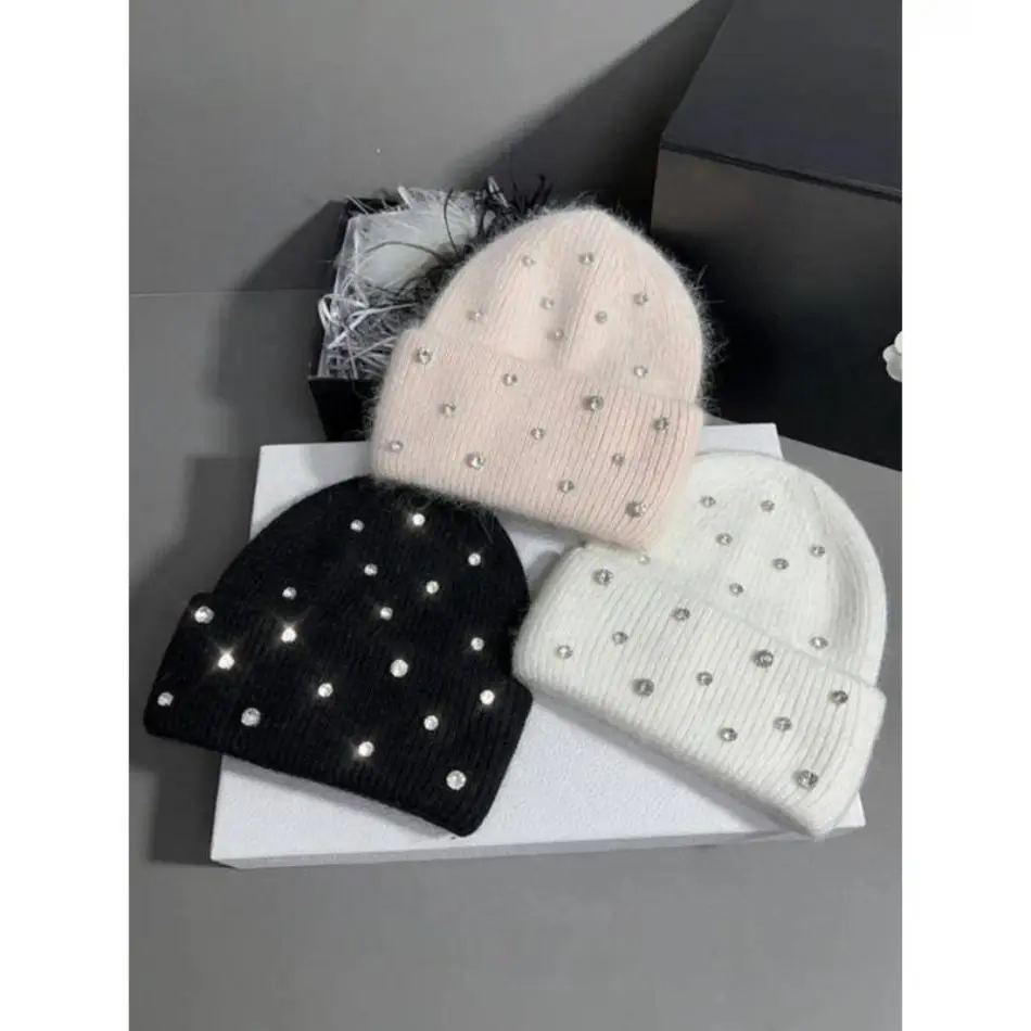 Unisex Faux Rabbit Fur Beanie with Sparkling Diamond Accents, Solid Color Thick Knit Streetwear Hat, Heat‑Insulating Universal Fit Casual Beanie for Fall & Winter Daily Wear