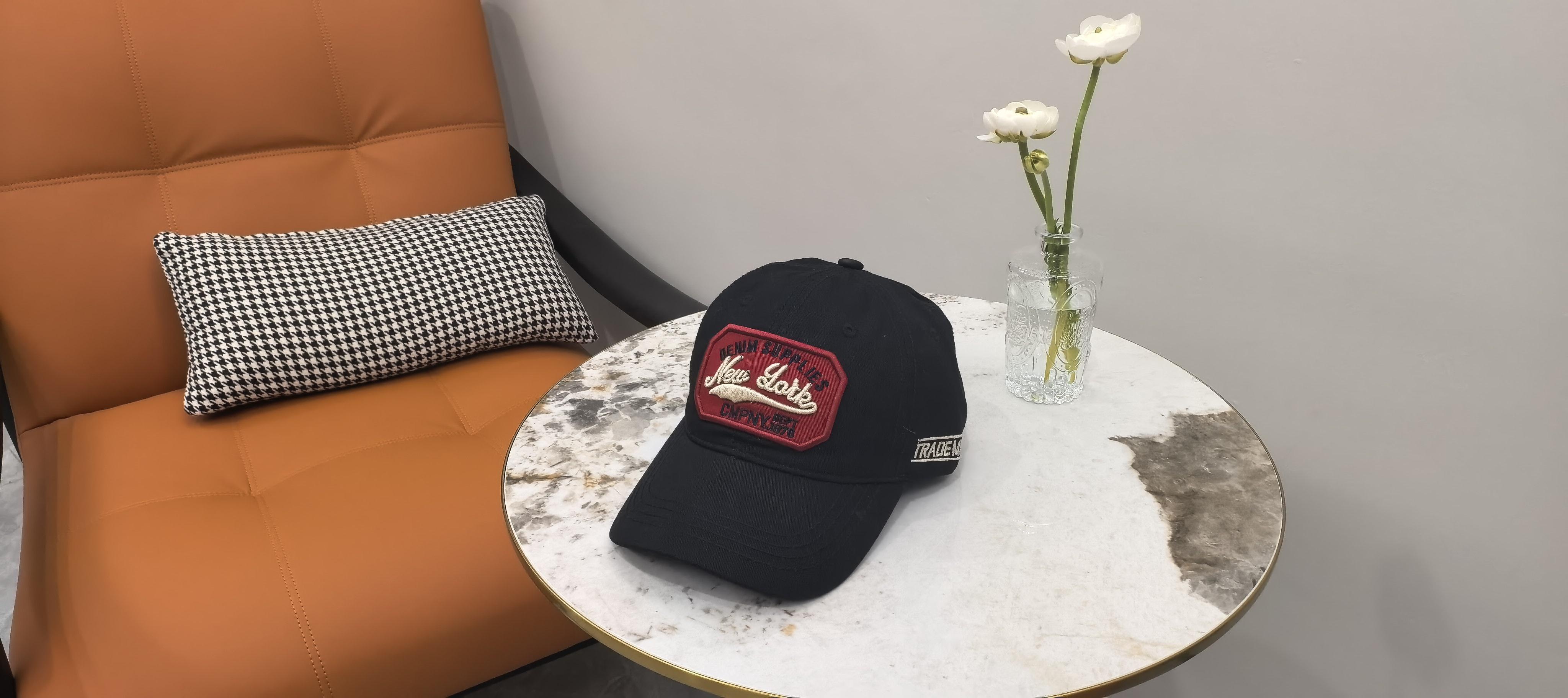 Trendy new sun hat, fashionable item, versatile