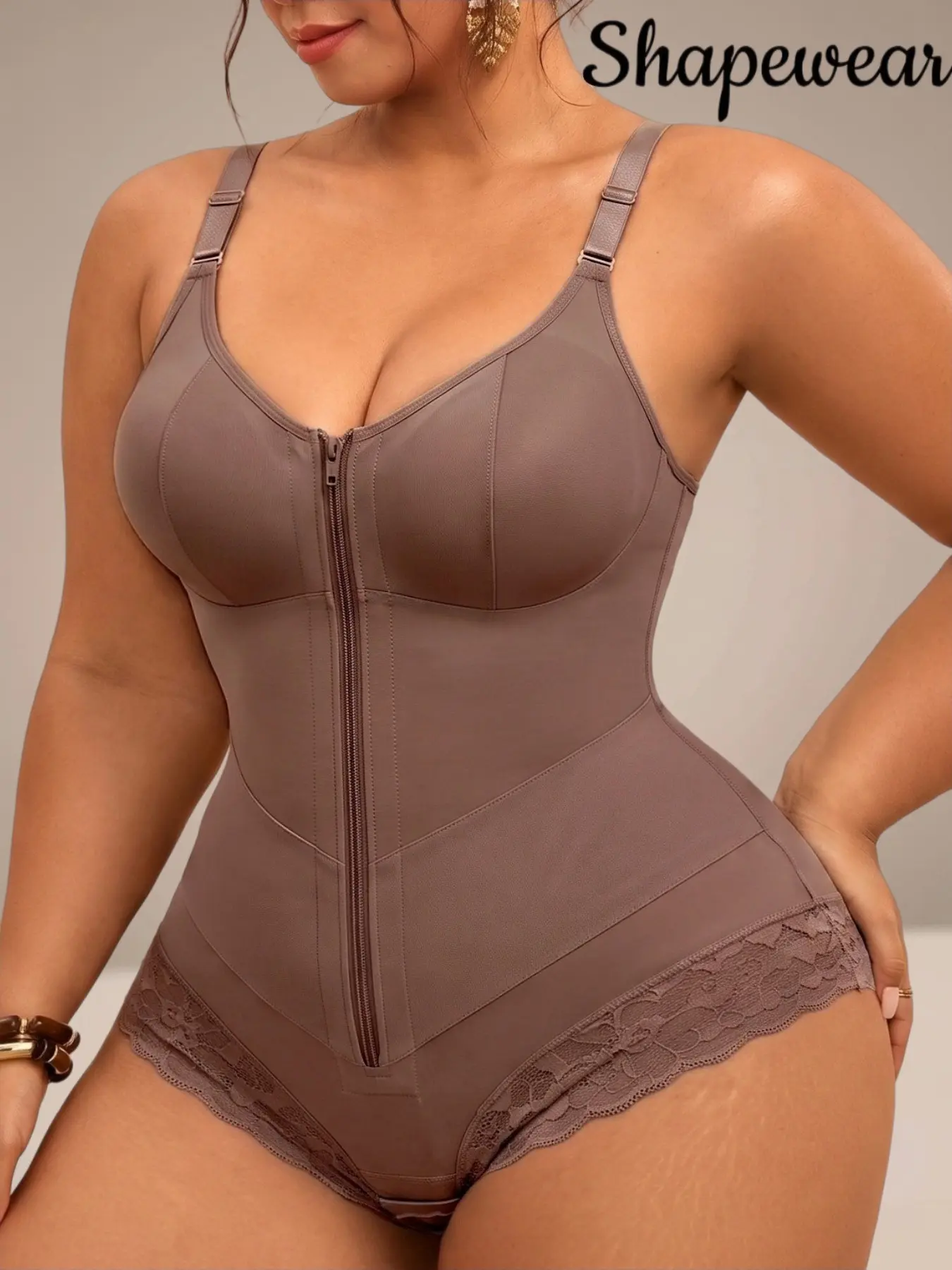 1 Count Women's Colombian Shapewear Bodysuit, Fajas, Butt Lifting And Tummy Control High Compression V-Shapewear Belts Jumpsuit, Lace Trim Body Shaper with Front Zipper & Single Hook Closure, Adjustable Straps Full Body Shaper, Classic Daily Wear