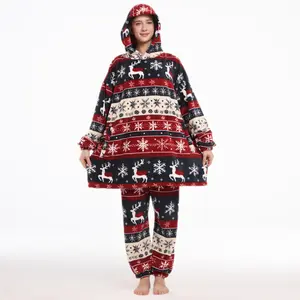 Winter Coral Fleece Christmas Reindeer Print Set, Wearable Hooded Loungewear, Warm & Comfortable, Unisex