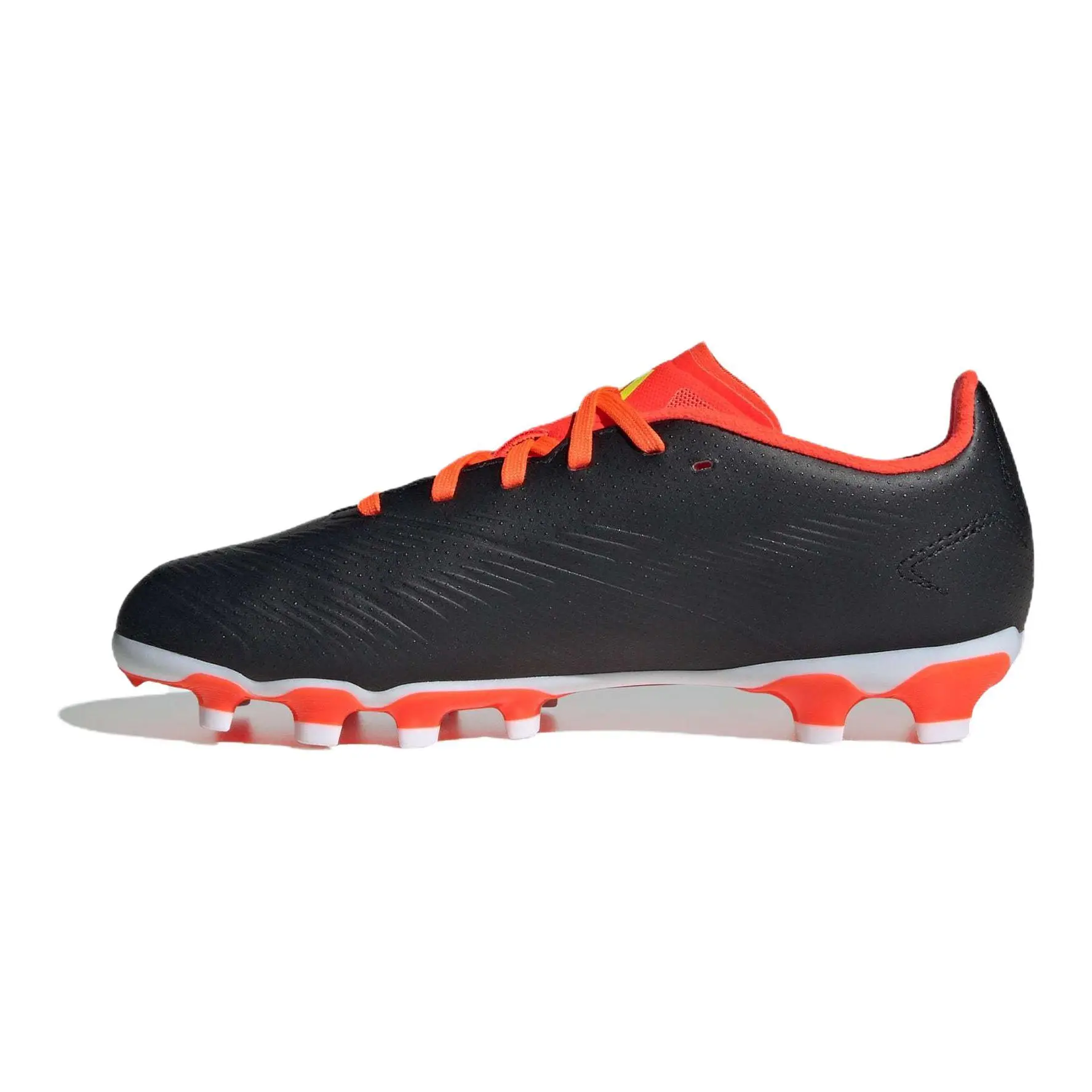 adidas Predator 24 League Synthetic Leather Low Mg Boots IG5440