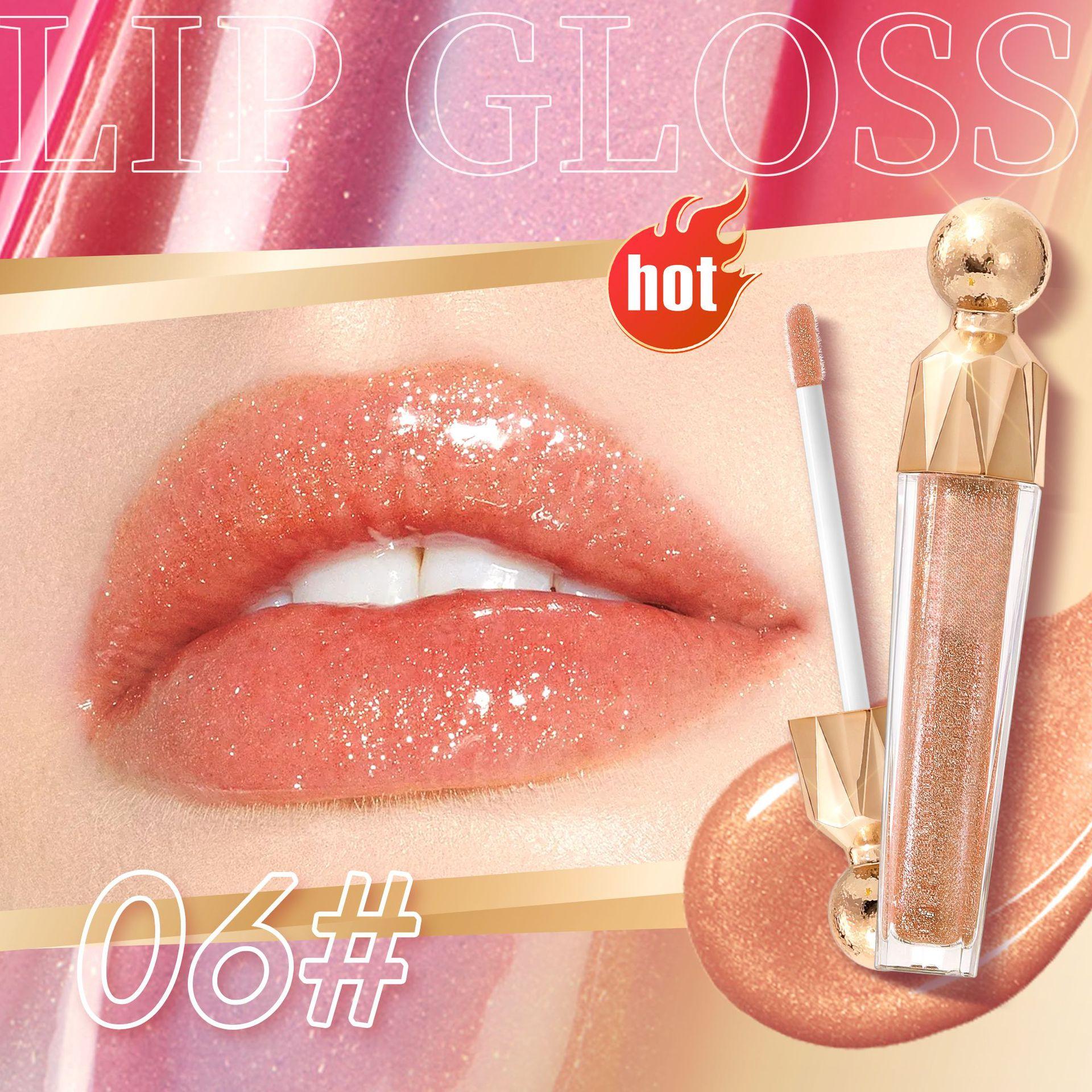 Fine shimmer lip gloss that doesn't fade, easy to apply, moisturizing and hydrating, with a glossy mirror-like finish for plump lips