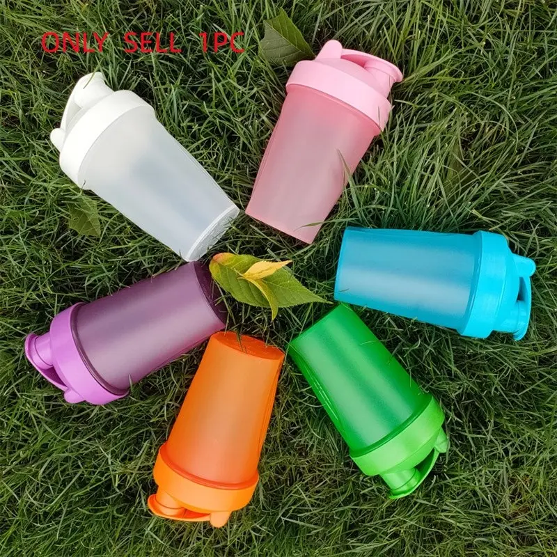 Shake Cup Outdoor Sports Fitness Water Bottle Protein Powder Milkshake Cup Stirring Cup Large Capacity Plastic Cup Shaker Bottles For Protein Mixes