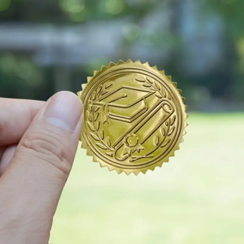 100 Gold Foil Graduation Hat Seals, 2 Inch Embossed Waterproof Stickers, Ideal for Diplomas, Certificates, School Awards, Graduation Gifts Packaging
