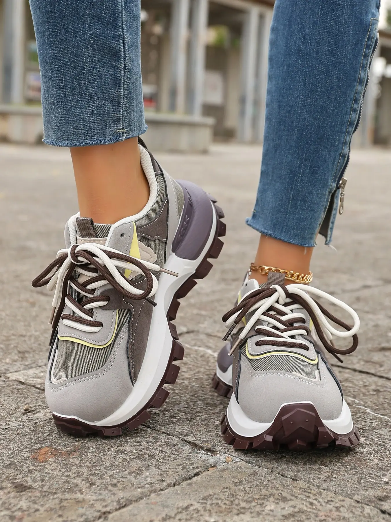 Functional Thick Sole Height-Boosting Sports Shoes, Streetwear Cool Versatile Dad Sneakers, Bold Color Design Casual Shoe Model